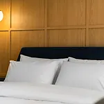 Brown Dot Hotel Signature