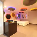 V Motel