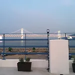 Bexco Hostel B&B