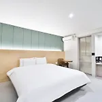 Calm Rest Hotel Busan Sasang