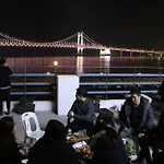 Bexco Hostel B&B