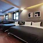 Brown Dot Yangjeong