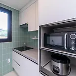 4 Rooms And 3 Bathrooms