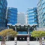 Pale De Cz Condo