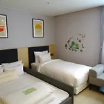 Hound Hotel Busan Station