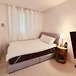 The Cozy Oven
