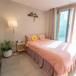 L\'Eau House