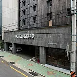 Bcent Hotel