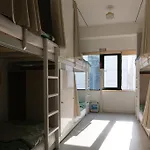 Hostel The Local