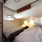 Marine City Club Yacht Stay