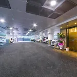 Hotel Smith