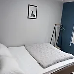 Airport Guesthouse
