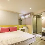 Cube Hotel