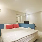 Cube Hotel