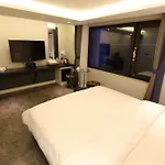 Cu Hotel