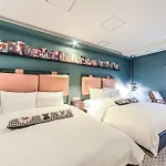 Hound Hotel Nampo