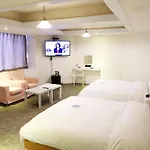 Hill Side Hotel