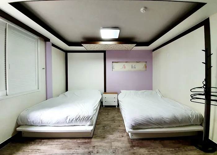 Kimchee Busan Guesthouse - Hostel