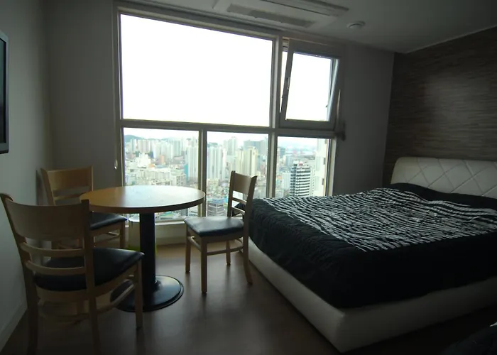 Dynamic Guesthouse