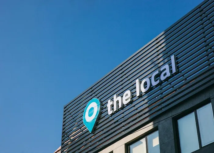 Hostel The Local