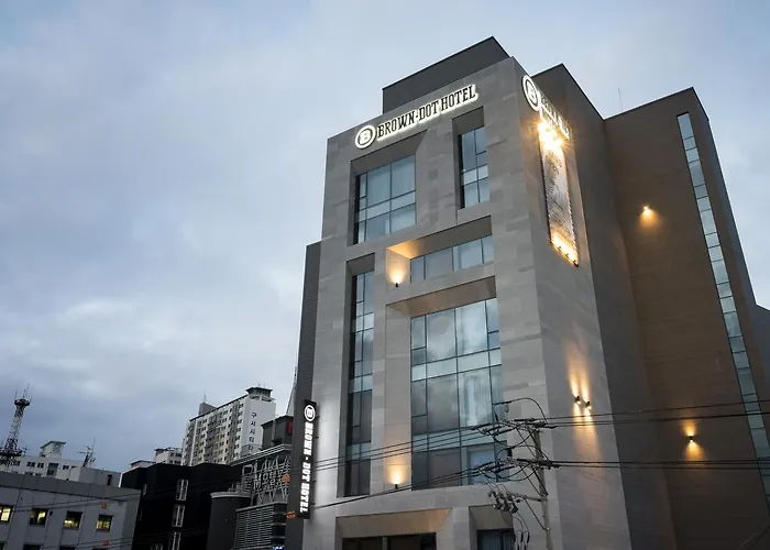Brown-Dot Hotel Guseo