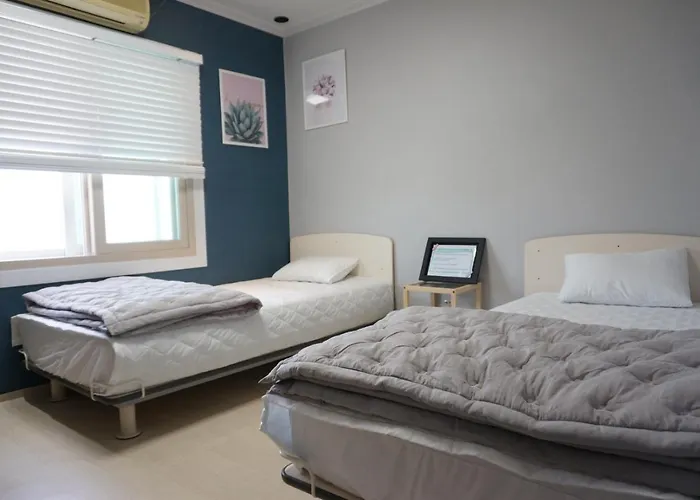 Airport Guesthouse