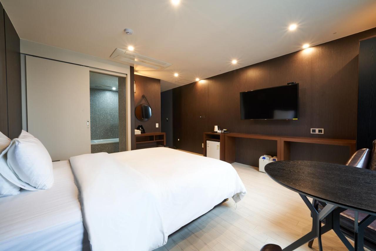 Bon Business Hotel