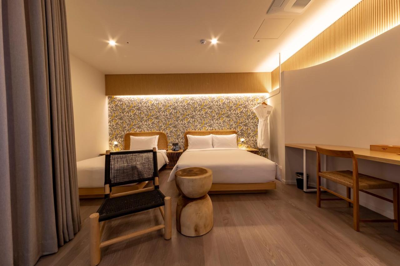 Hound Garden&terrace 2*