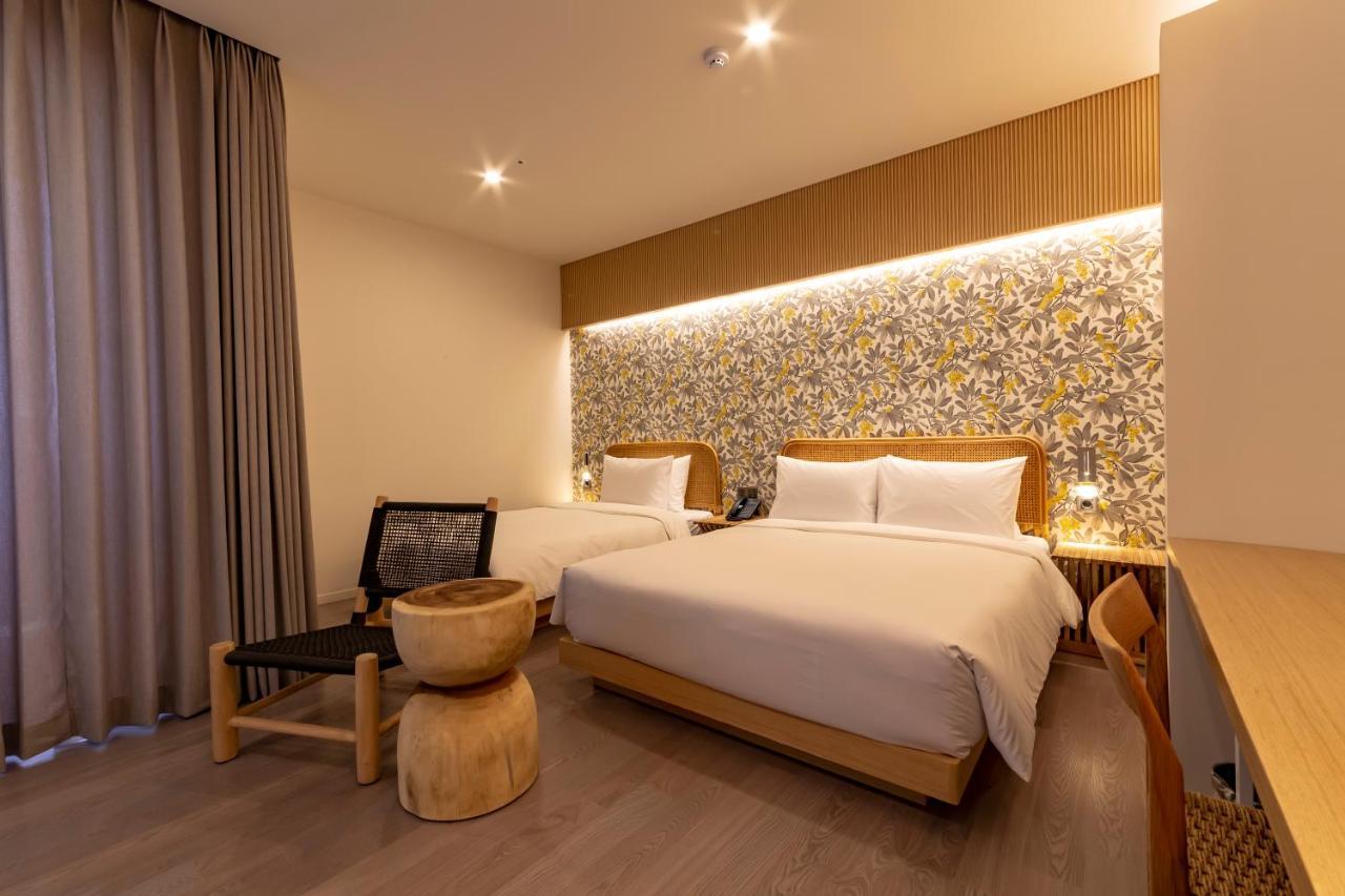 Hound Garden&terrace Khách sạn 2*