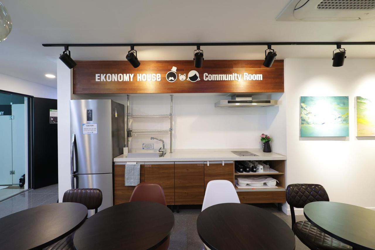 Ekonomy Haeundae *