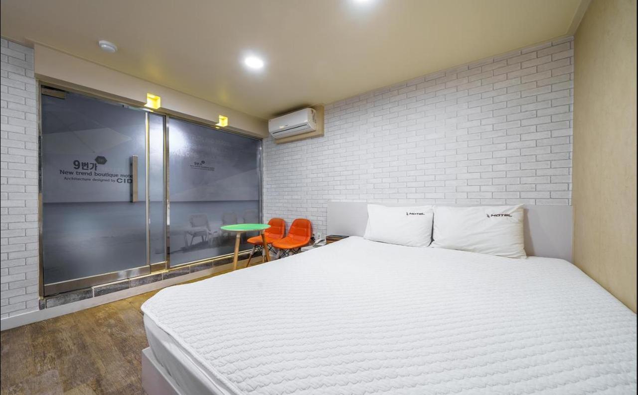 9st Traveltel Hotel Busan