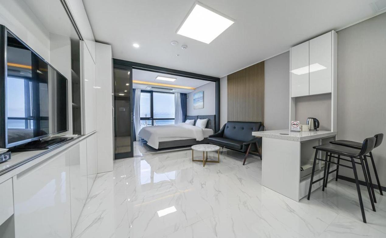 Aparthotel Songjeong Blue Castle Busan