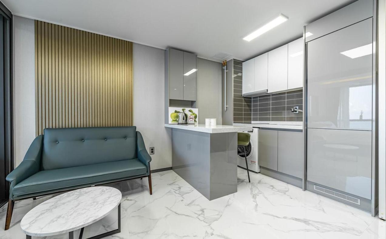 Aparthotel Songjeong Blue Castle Busan