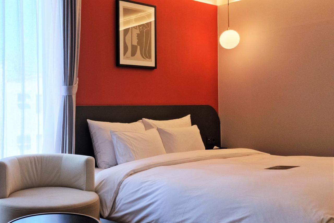Hotel Hound Station 3*