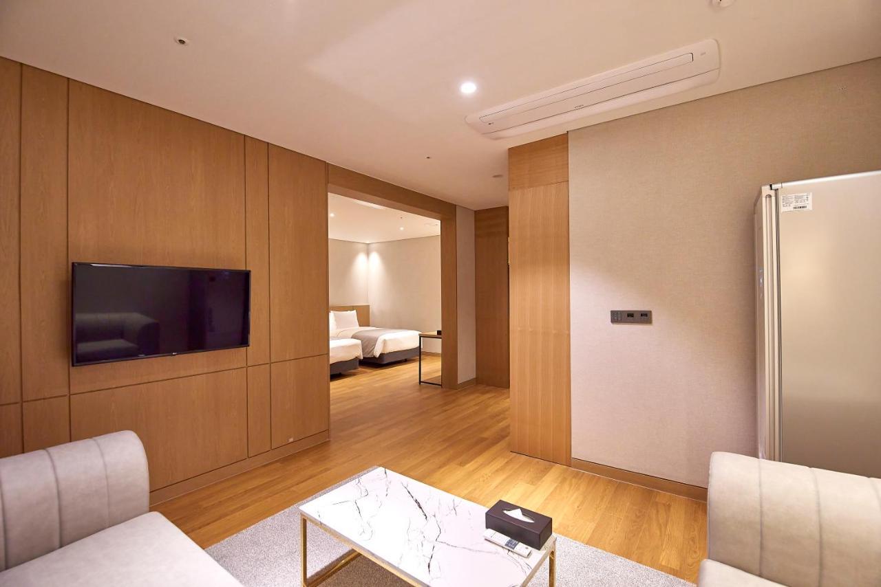 Busan City Hotel