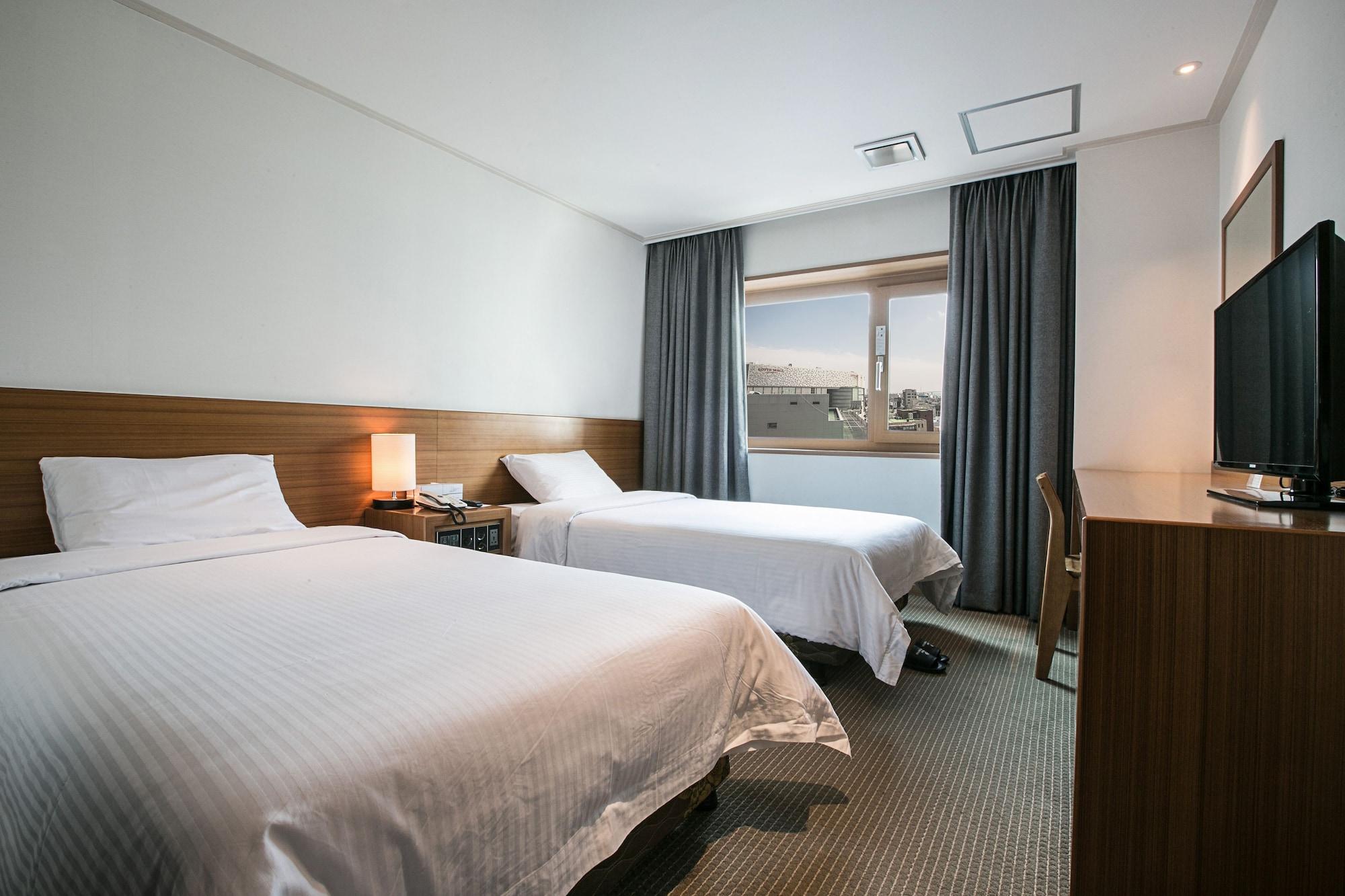 Tourist Hotel