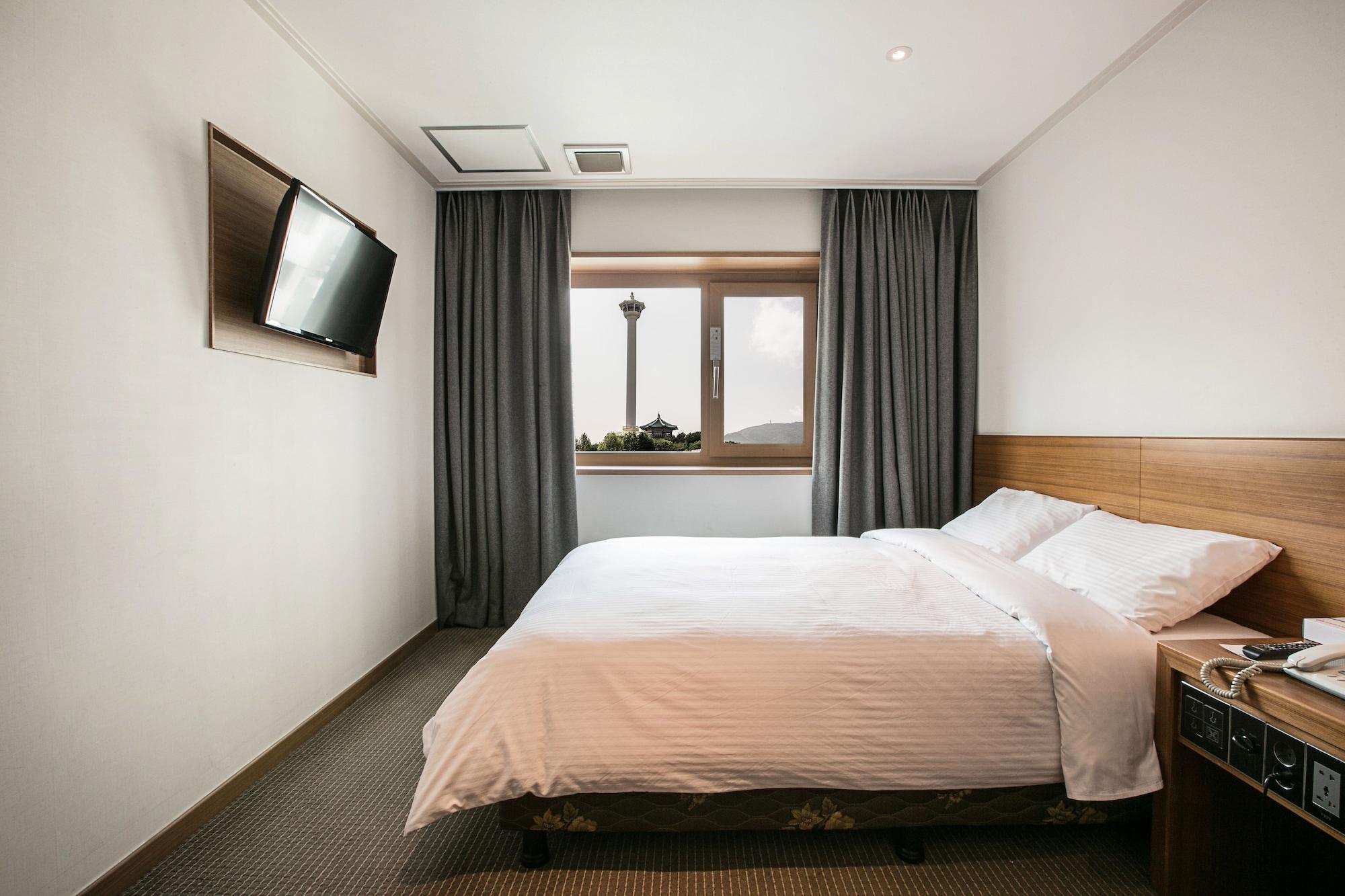 Tourist Hotel 3*