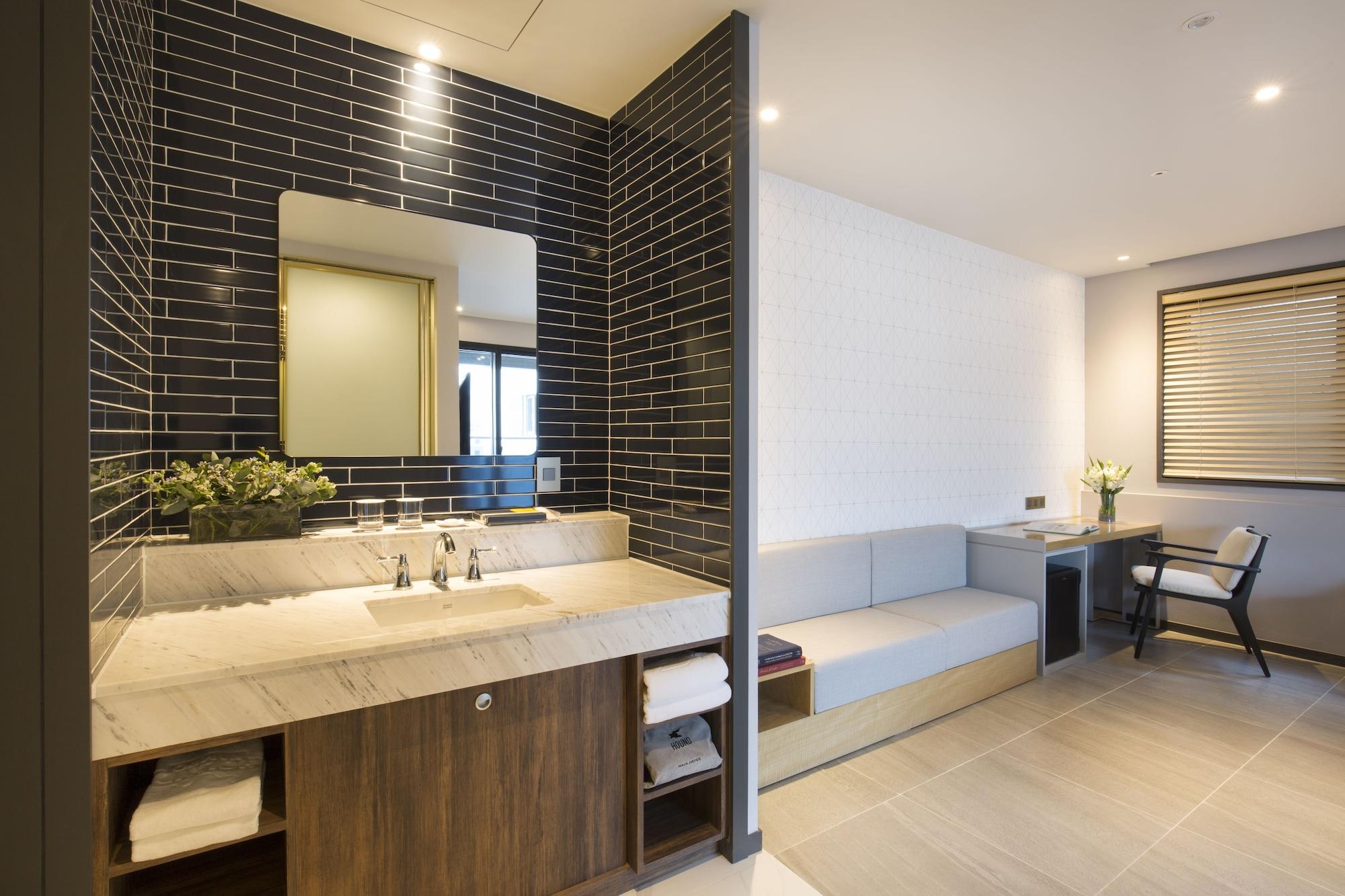 Nampo Hound Premier Hotel Busan