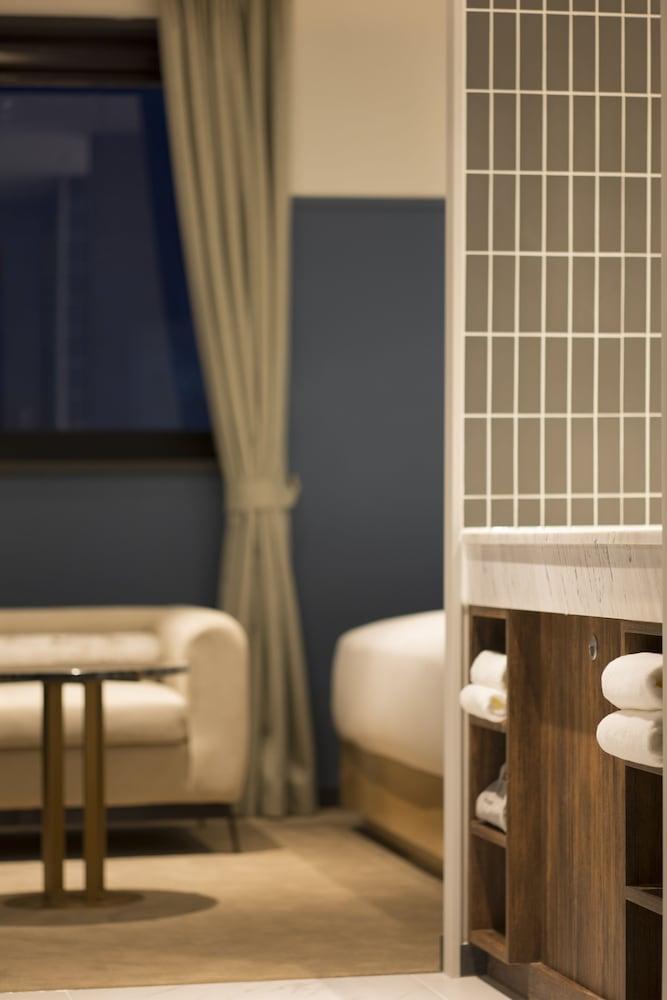 Nampo Hound Premier Hotel 3*