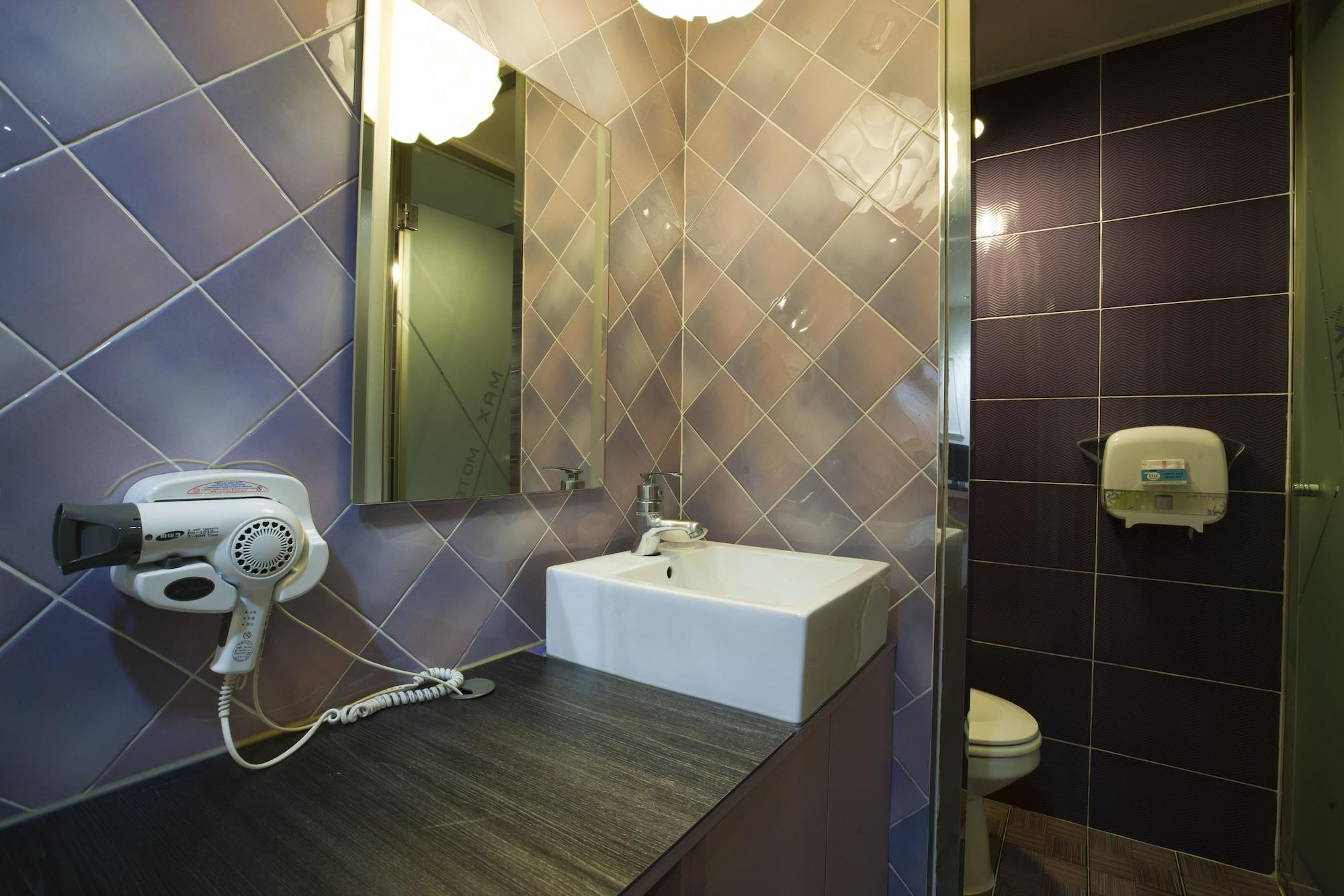Hotel Max 2*