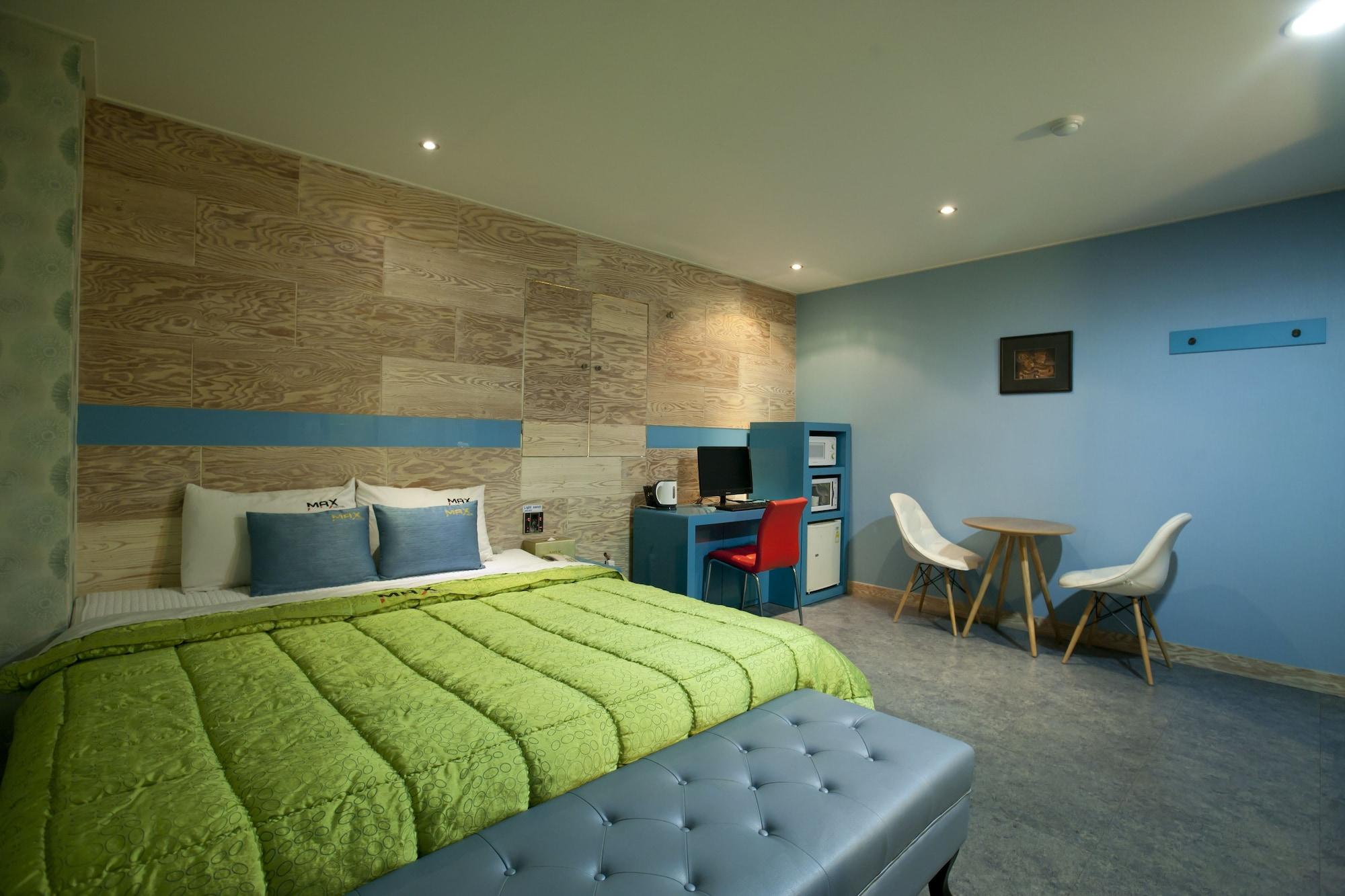 Max Hotel Busan