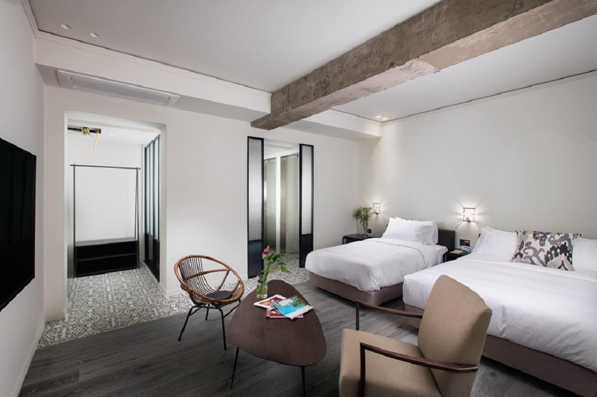 Oia Dadaepo Hotel