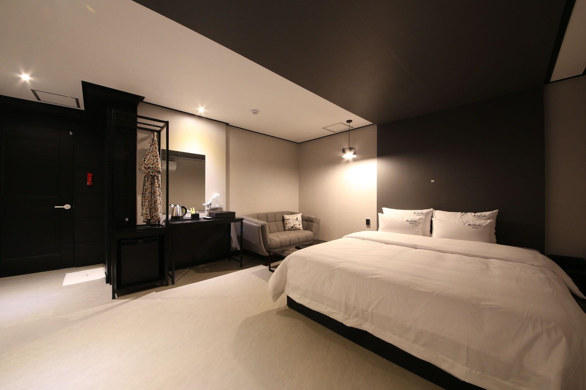 Almond Gupo Station Hotel Busan