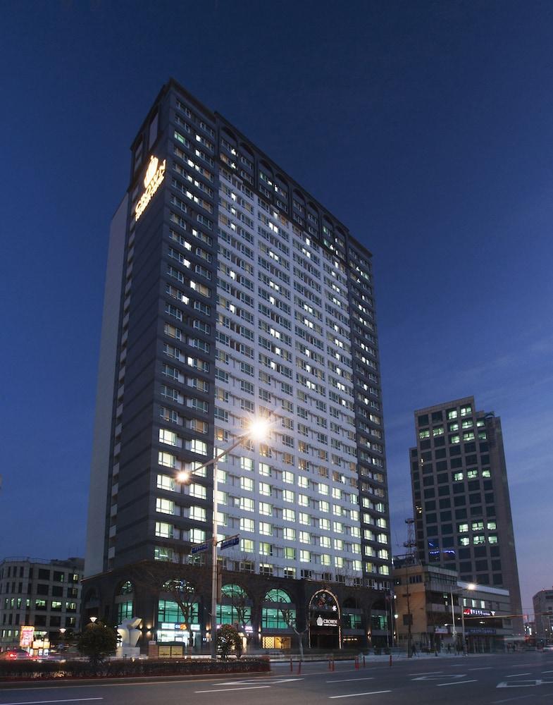 Crown Harbor Busan