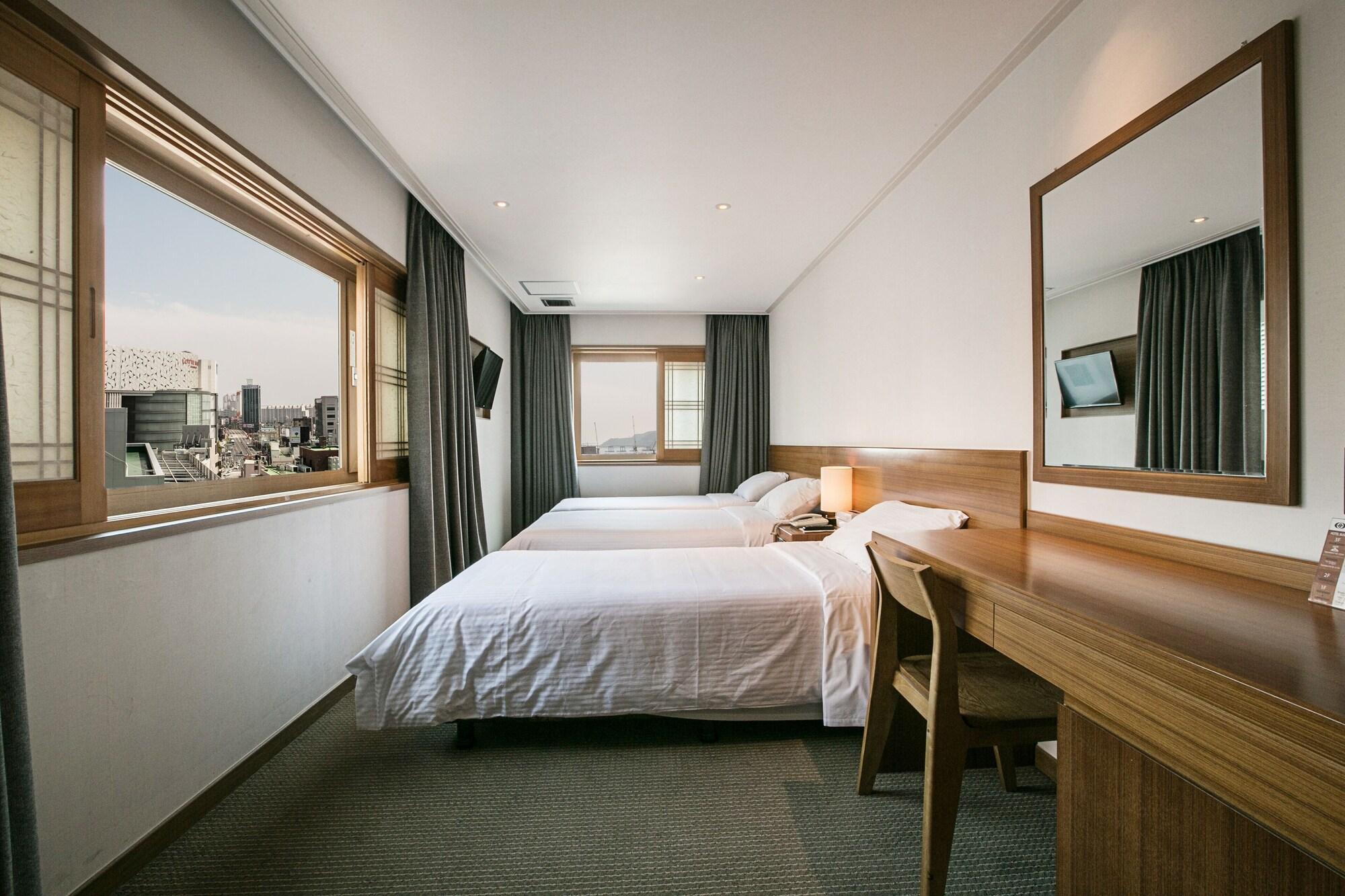 Tourist Hotel Busan
