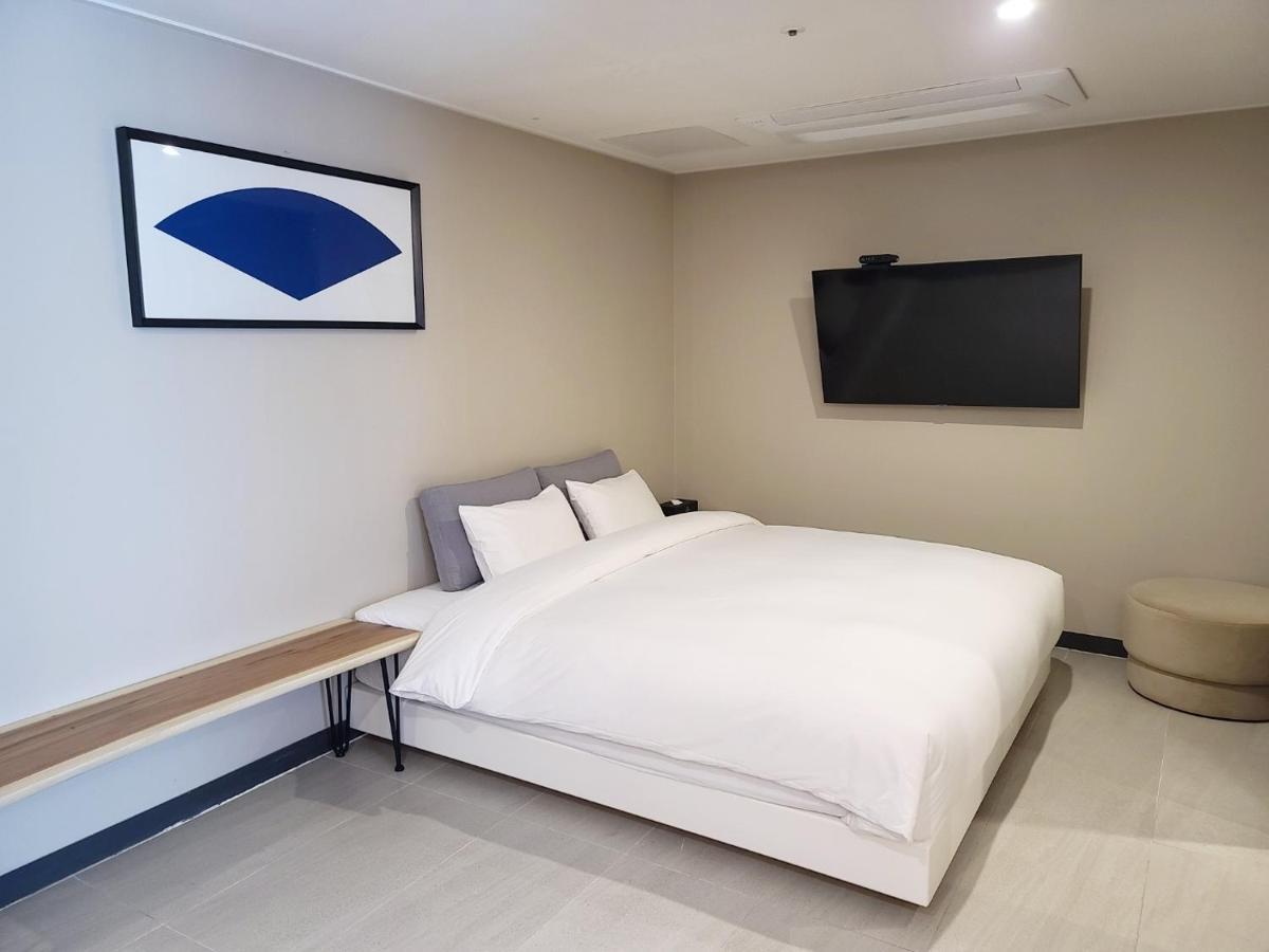 Hotel Hound Station 3*