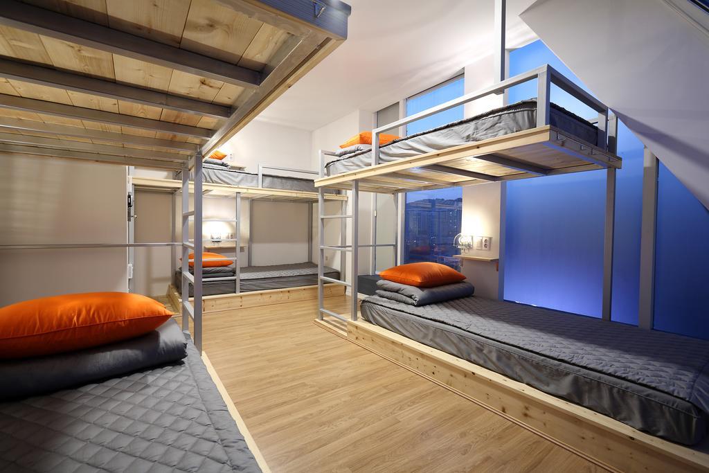 Hostel First *