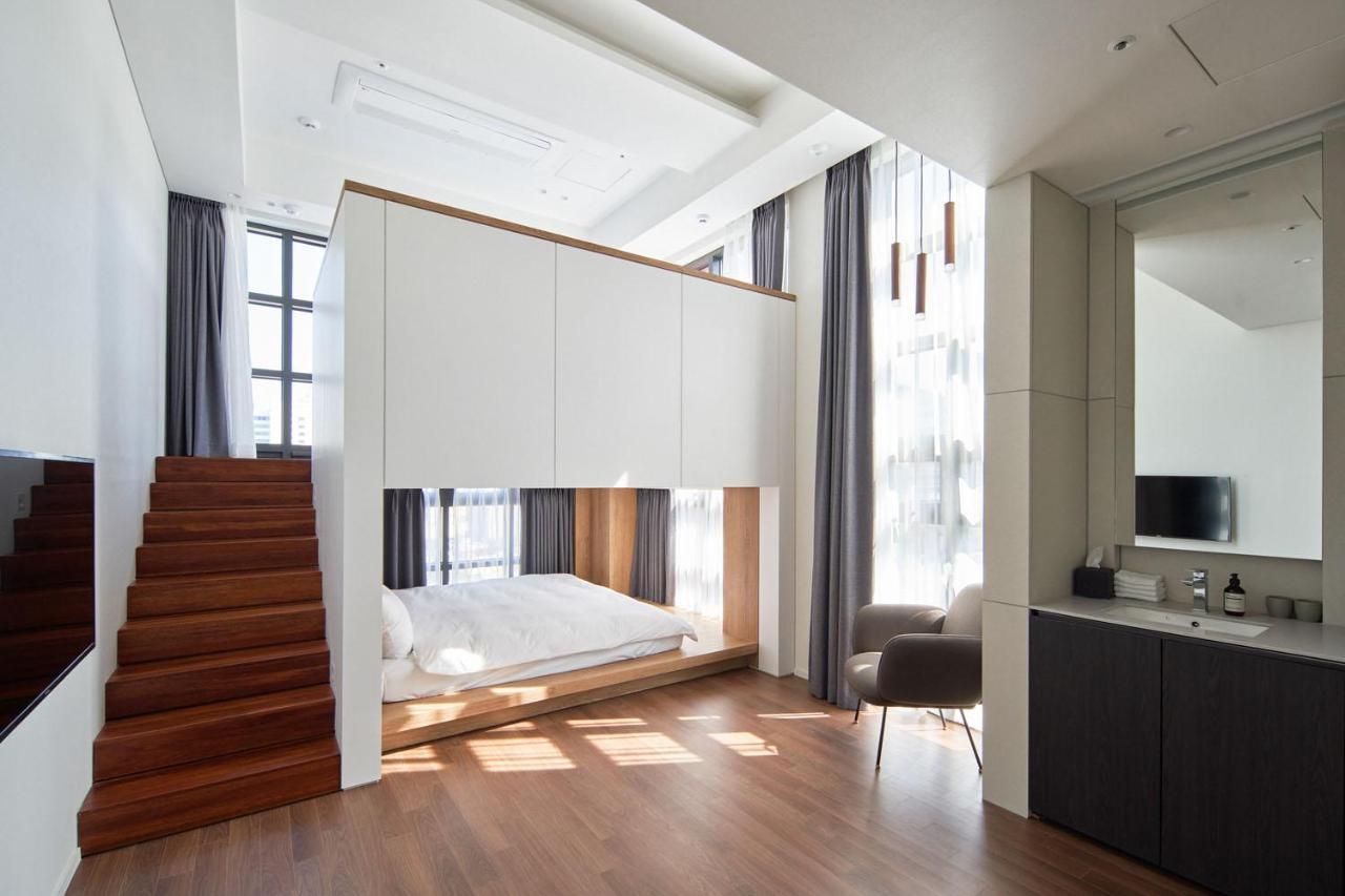 Space And Mood Hotel *