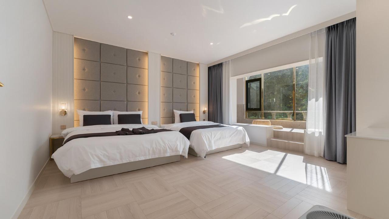 Hotel Denbasta Forest 3*