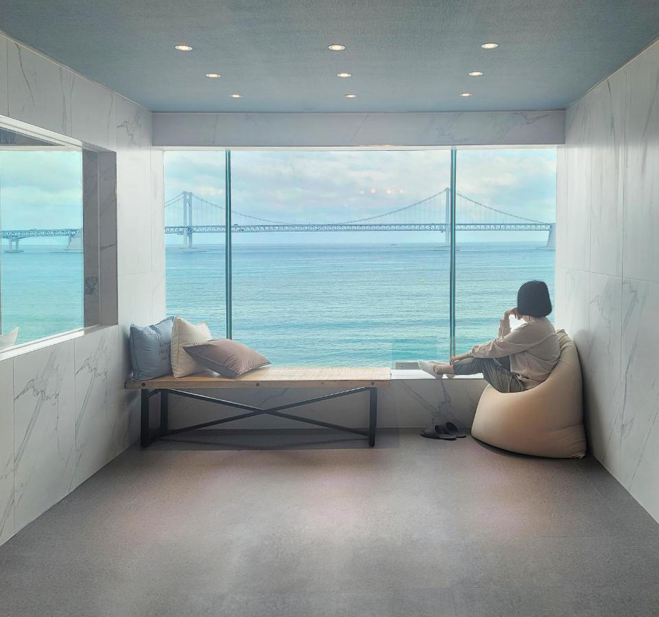J Pent House Busan